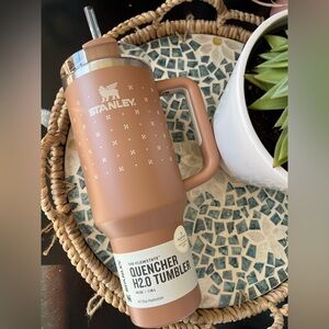 Stanley x Magnolia Hearth & Hand DEEP CLAY ORANGE 40oz Tumbler